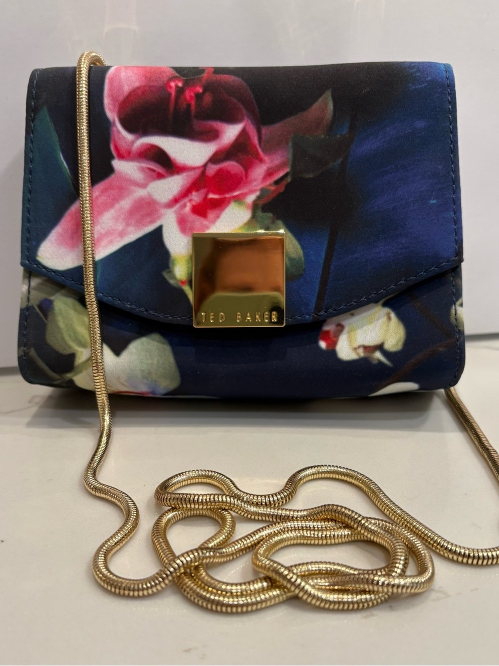 Gorgeous Ted Baker Floral Evening Shoulder Bag with Gold Chain NEW without tag